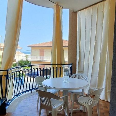 Casa Del Mare Apartment Marina di Modica Luaran gambar